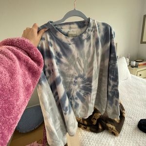 Blue tie dye sweatshirt XXL